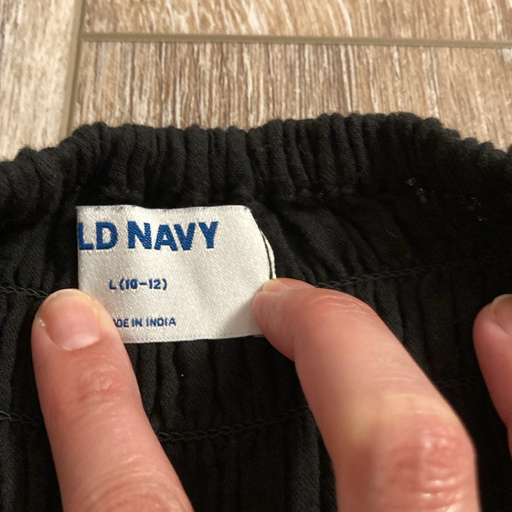 Old Navy Black Kids Dress - Picture 4 of 4